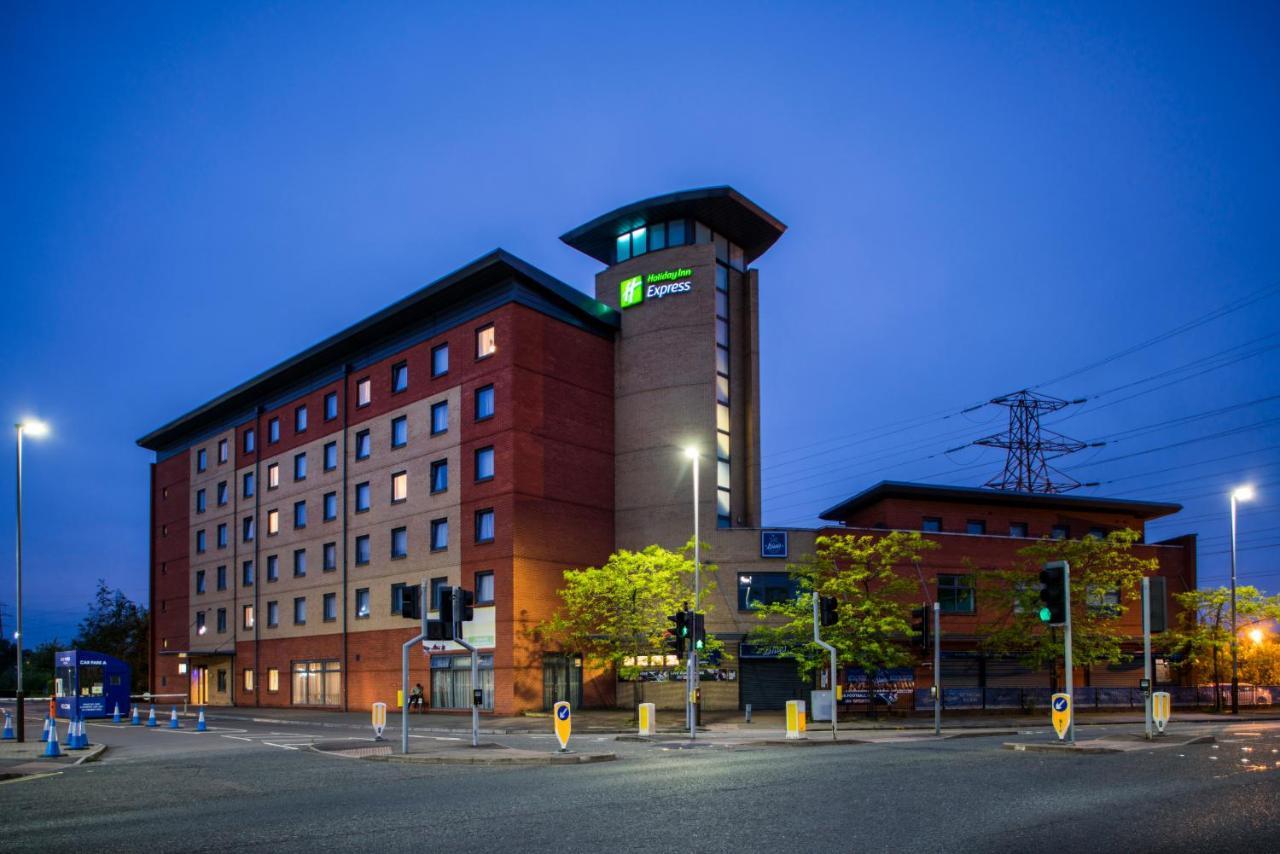 Holiday Inn Express Leicester City By Ihg Exterior photo