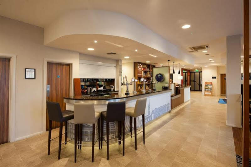 Holiday Inn Express Leicester City By Ihg Exterior photo
